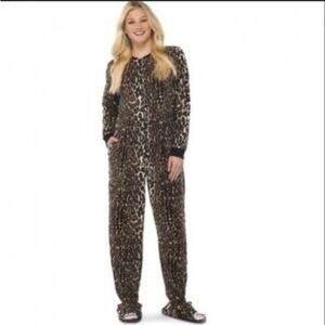 Nick & Nora Onesie Animal Print Black and Brown Size S Front Pockets Fot…